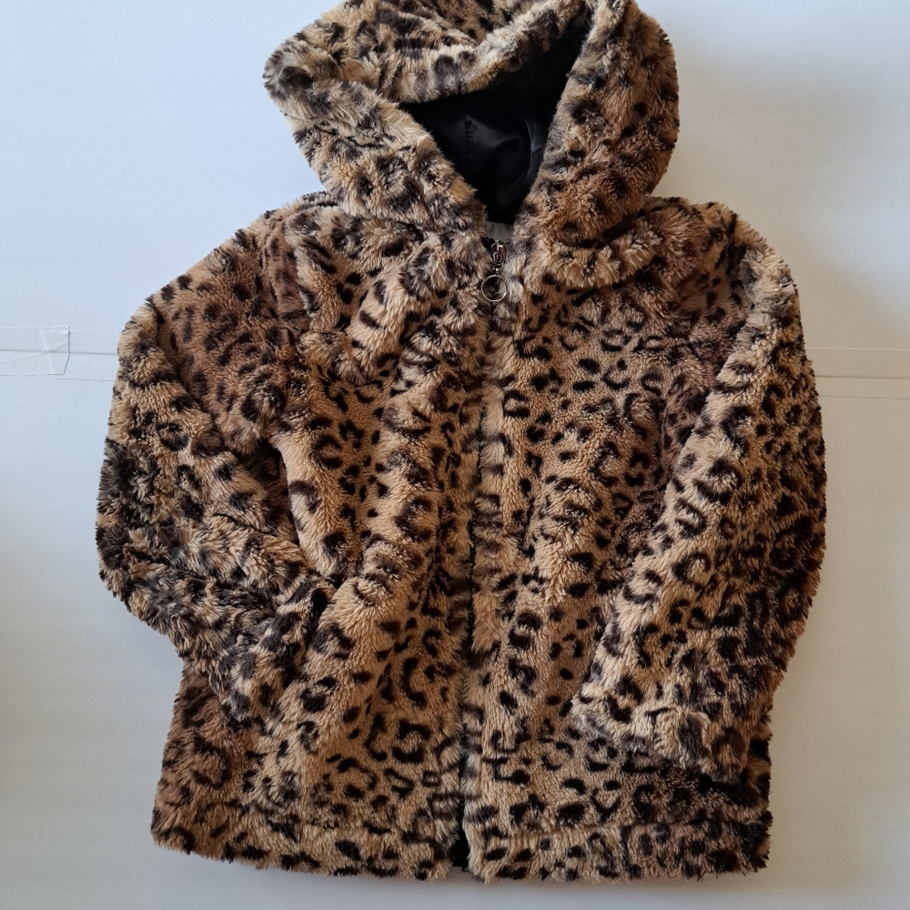 Urban republic Girl's Leopard  Faux size 5/6